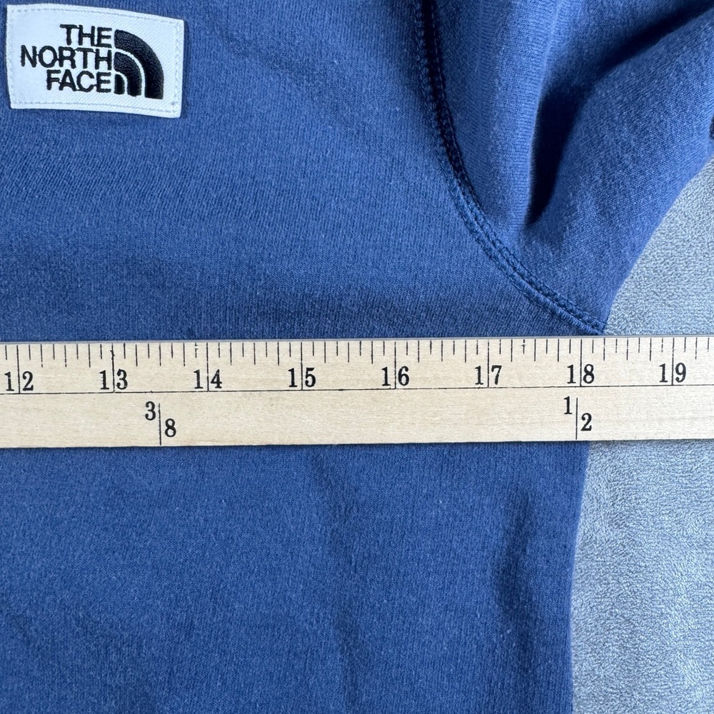 The North Face Womens Heritage Patch Crewneck Sweatshirt Blue Small NF0A52ZY - Picture 4 of 9
